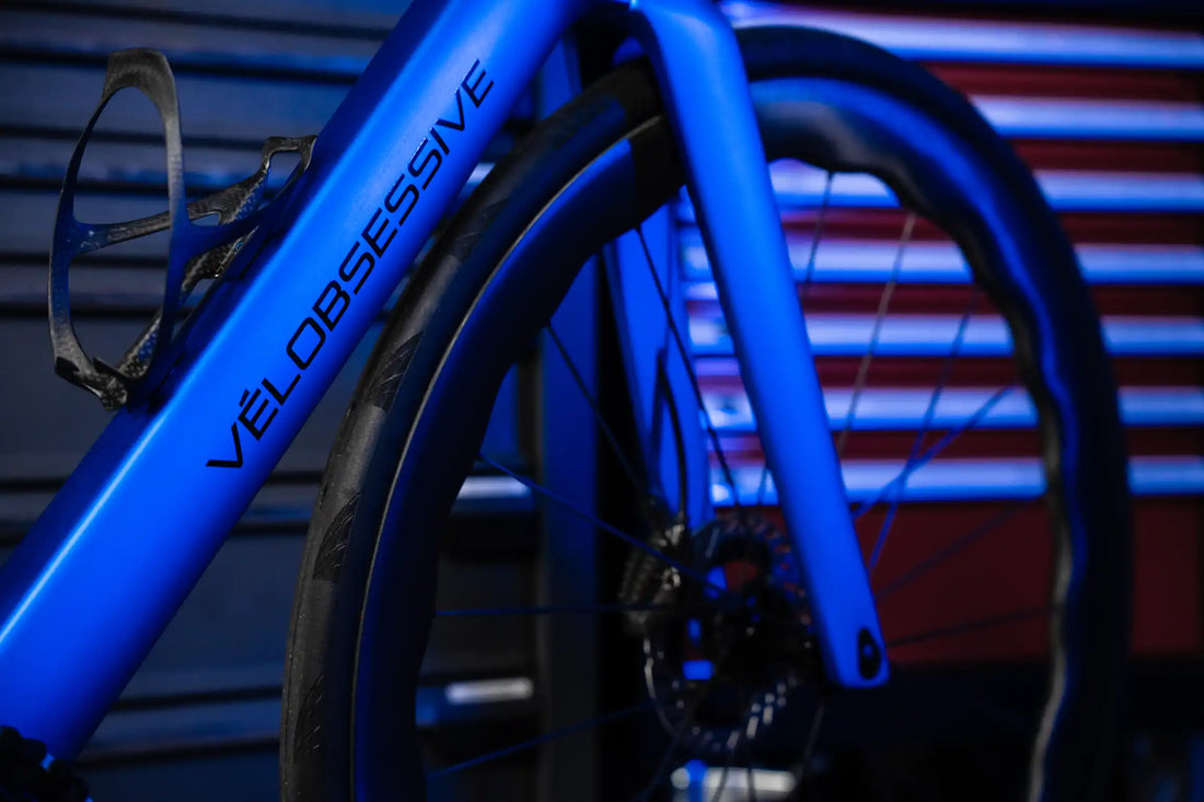Paradox blue frame close-up