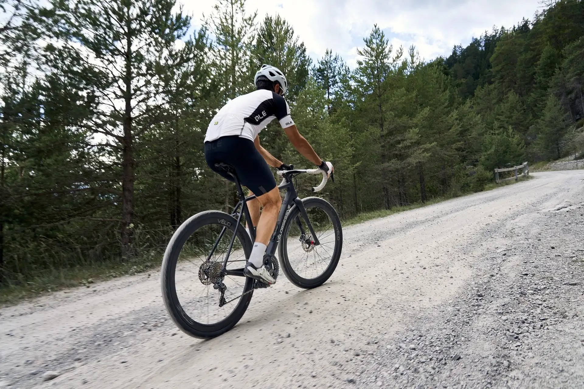 Cyclist on a Vélobsessive custom road bike