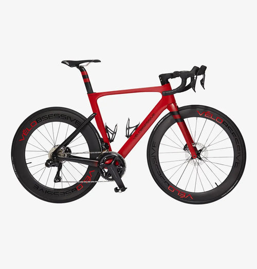 Vélobsessive custom road bike with deep-section wheels