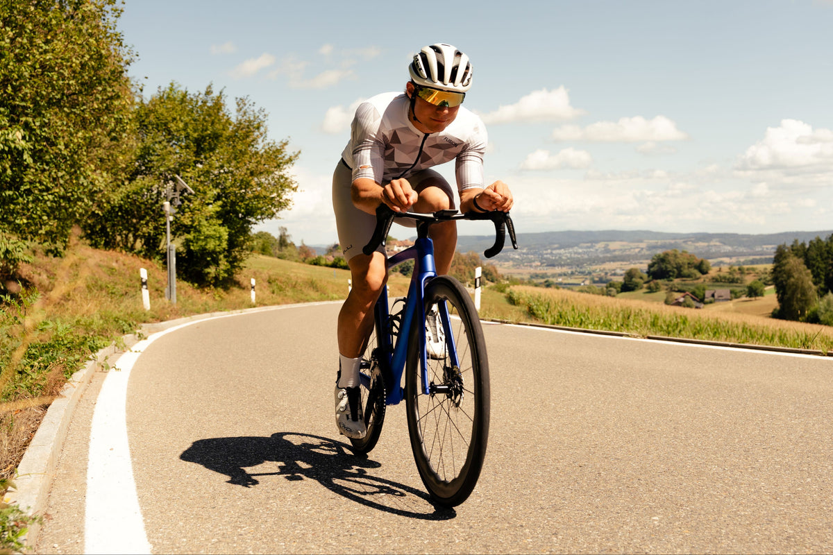 Road Bike Paradox in Action